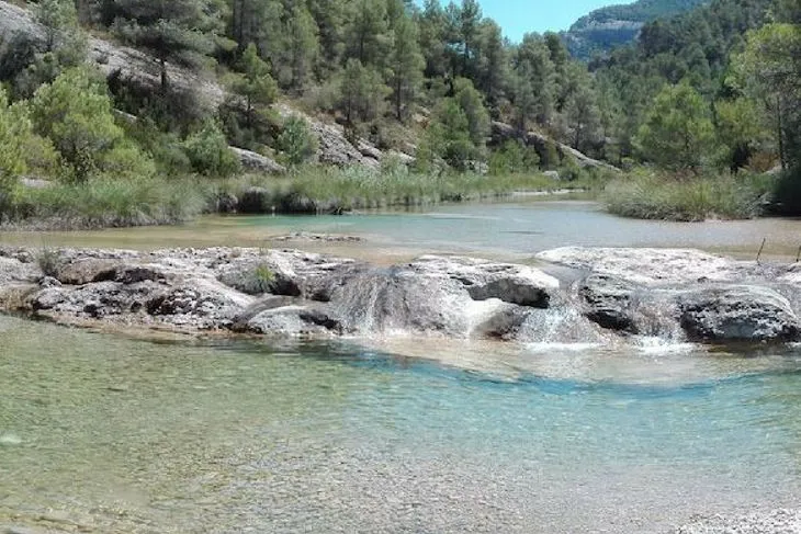 Río Algars en el Toll de la Verdura, zona de baño natural cerca del Matarraña